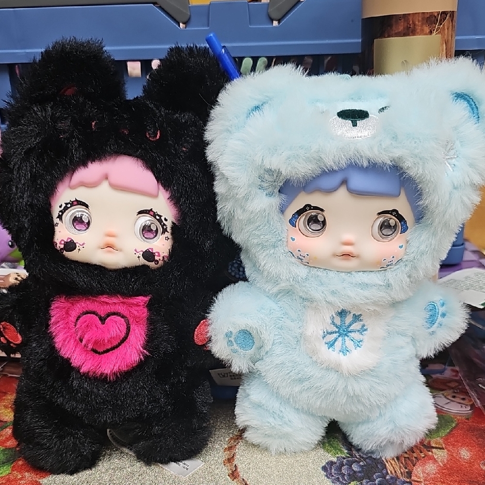 Set Of Nommi Plush